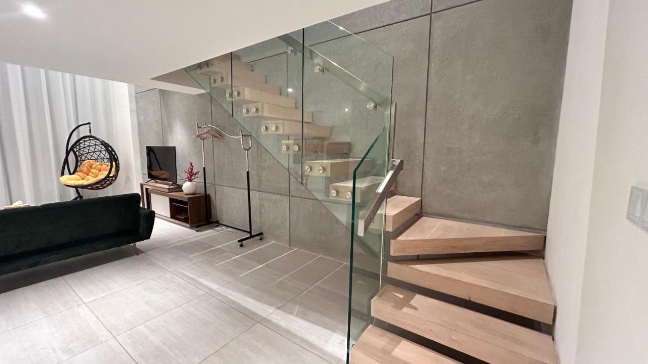 1-bed Loft With Pool View Apartment