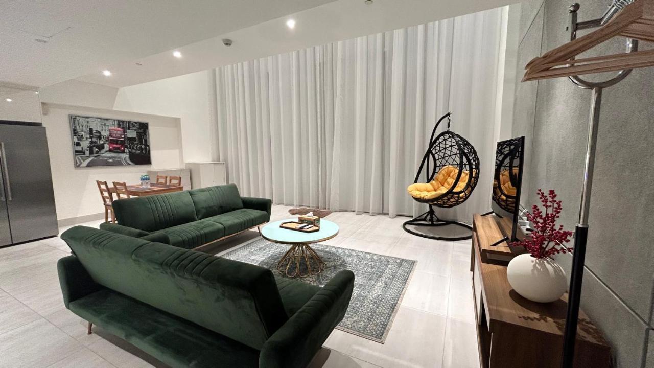 1-bed Loft With Pool View Abu Dhabi